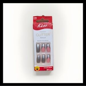 Kiss Glitter Nails in Silver and Mauve